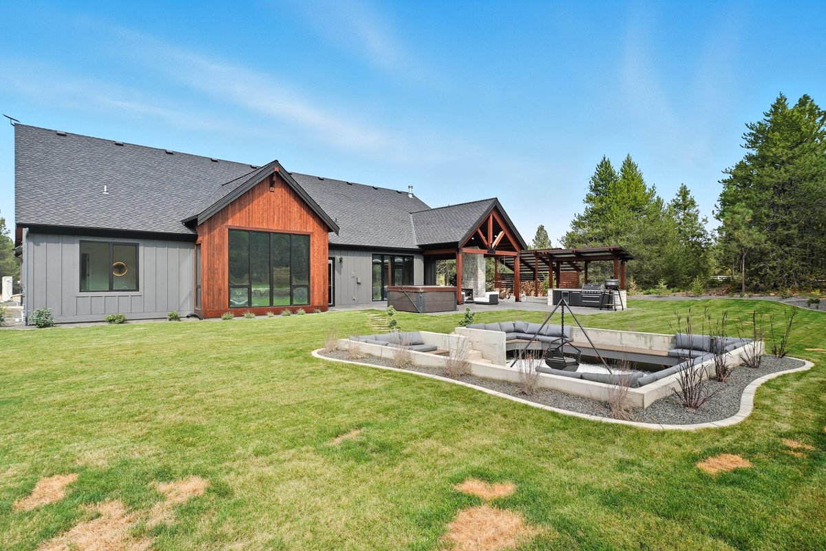 Blitz Homes - Exterior