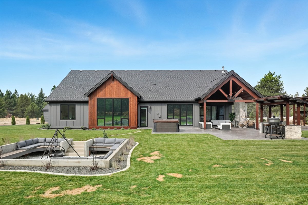 Blitz Homes - Exterior