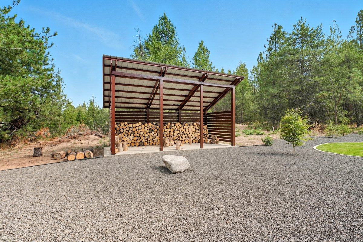 Blitz Homes - Outdoor Living