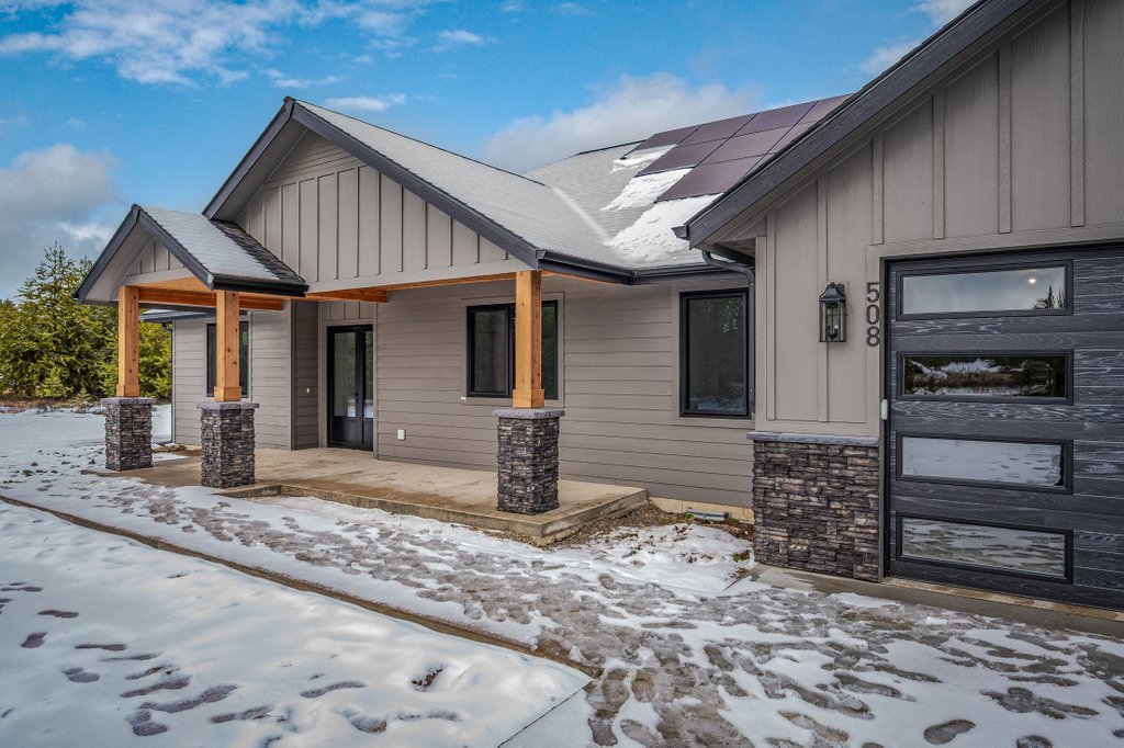 Blitz Homes - Exterior