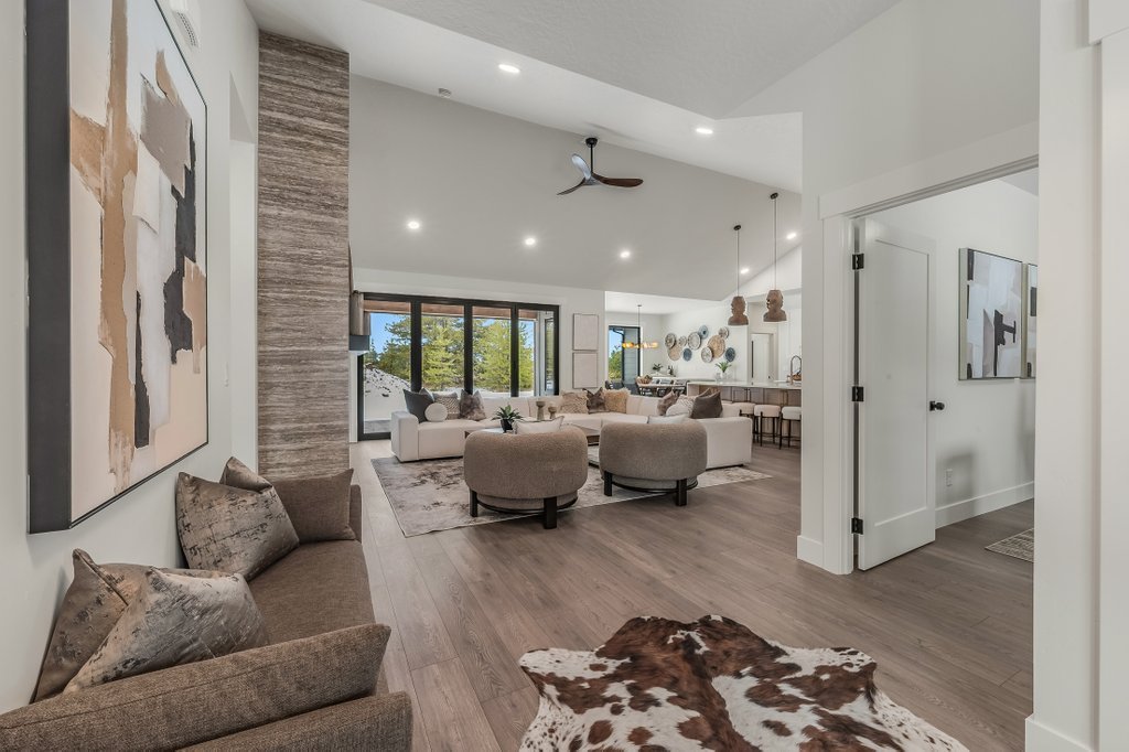 Blitz Homes - Interior