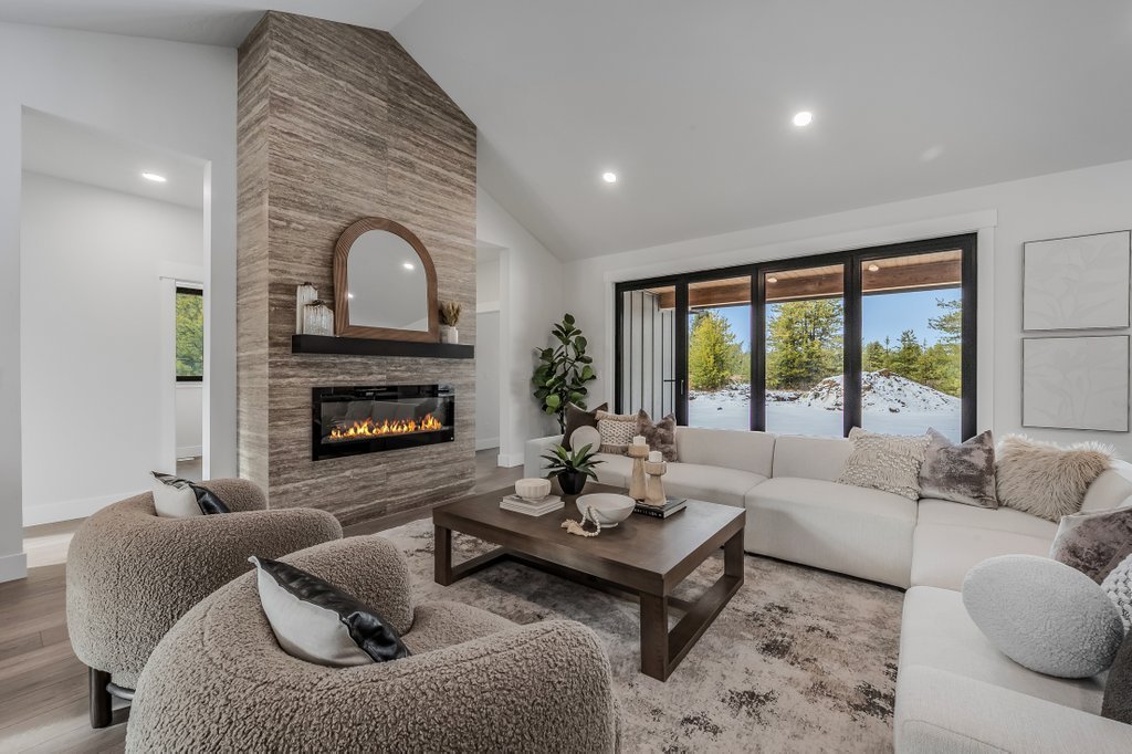 Blitz Homes - Interior