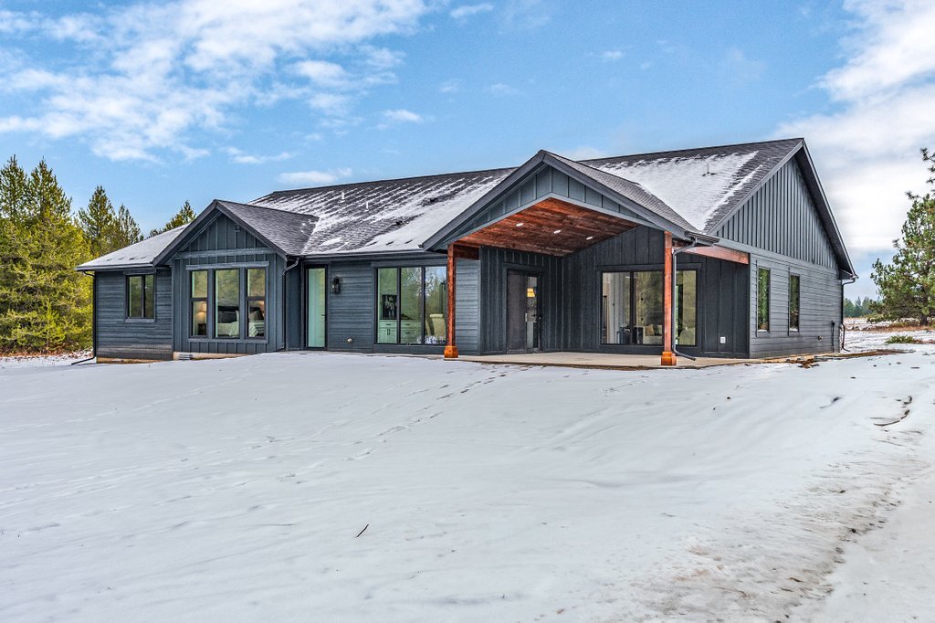 Blitz Homes - Exterior