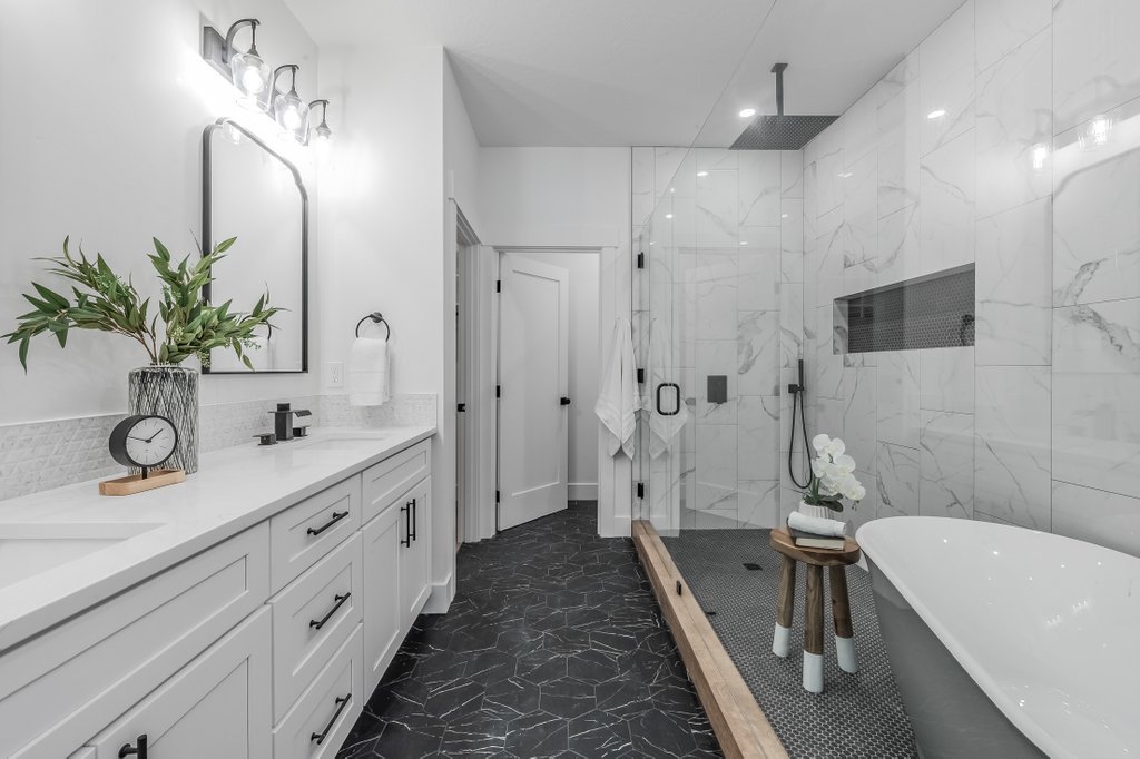 Blitz Homes - Interior