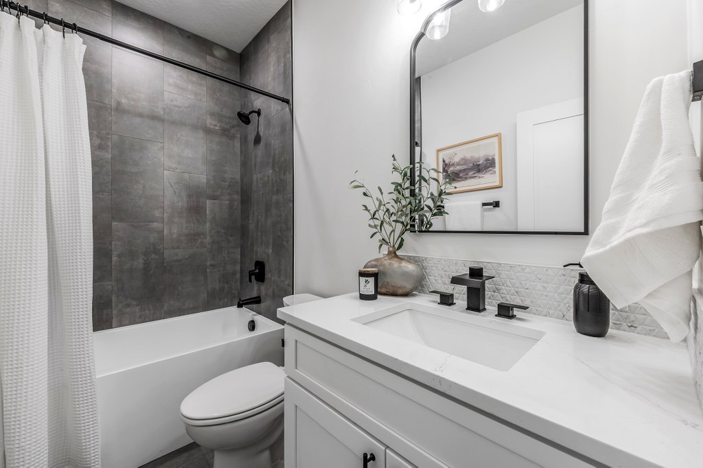 Blitz Homes - Interior